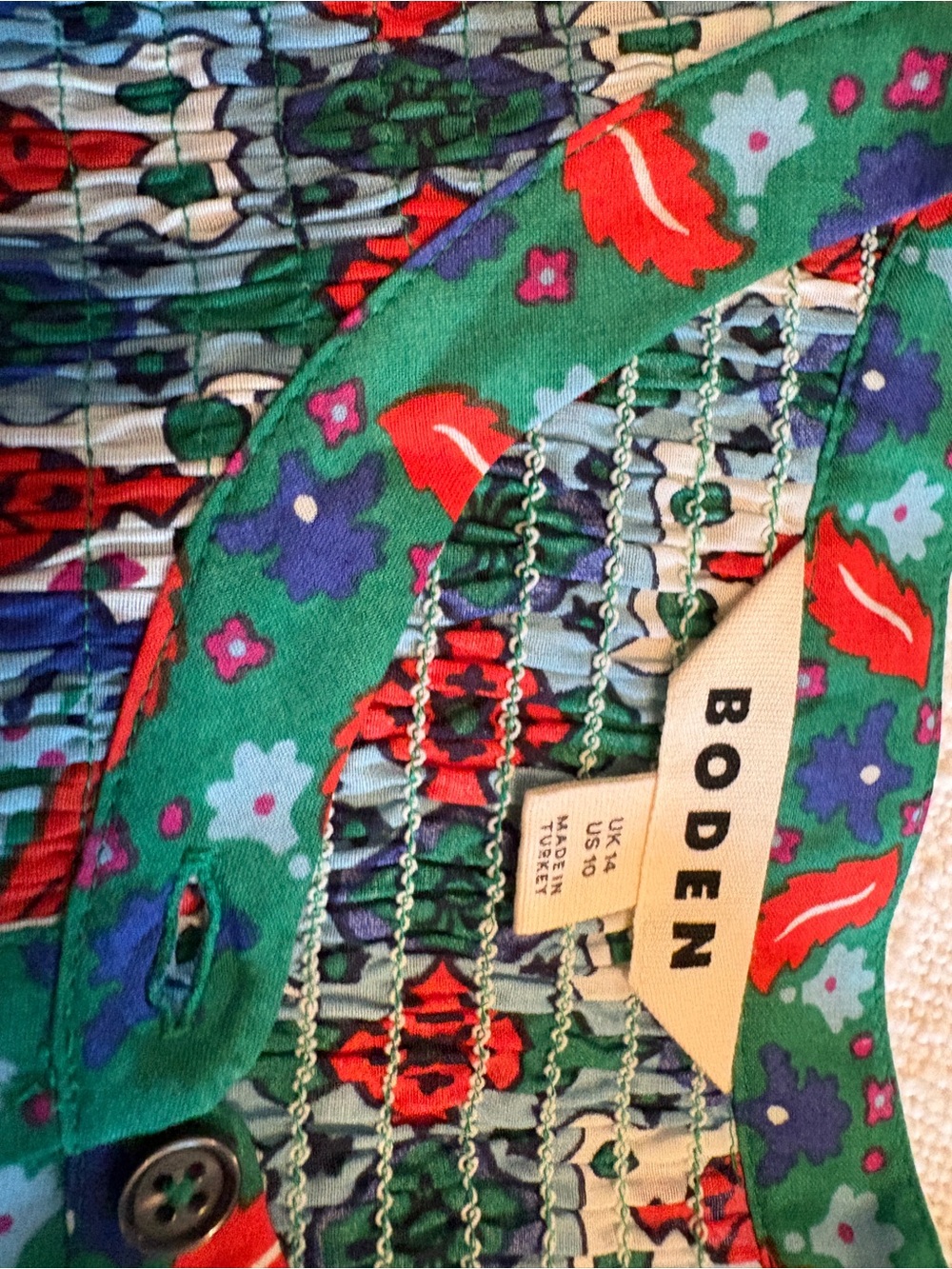 Boden Women’s Multicolor Floral Top- Red, Green & Blue US size 10 - Picture 3 of 6